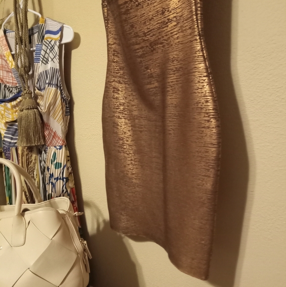 Sirelys dekers couture dress size medium open chest tight golden brown - Picture 2 of 11